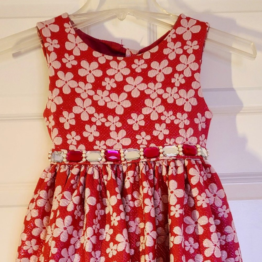 Big Girls Size 6 pink and white dress with jeweled waist